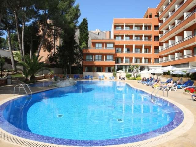 Madrigal Aparthotel