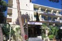 Maria Dolores Hotel