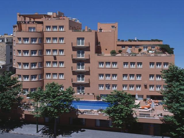 Armadams Hotel
