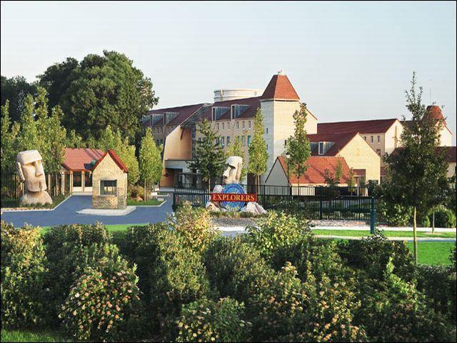 Explorers Hotel