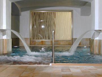 Carlo IV Hotel