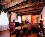 U Prince Hotel Picture 4