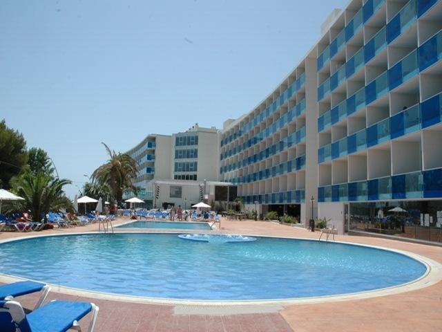 Marvel Coma Ruga Hotel