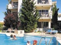 Massol Apartments
