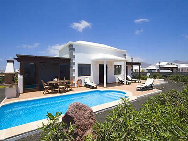 Villas Parque del Rey