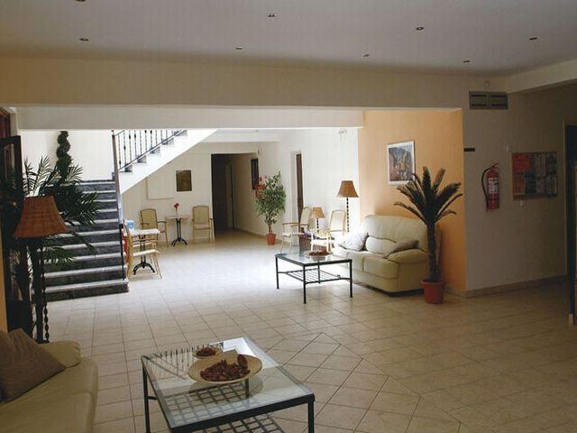 Annaliza Aparthotel