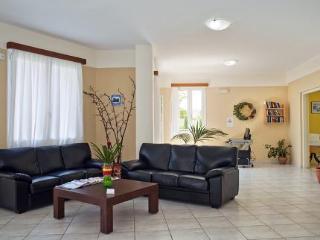 Renieris Hotel