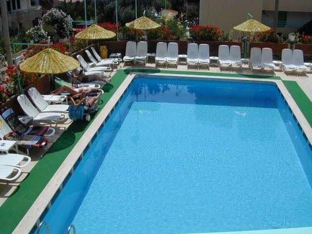 Banu Hotel & Apartments