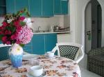 Rayon Apartments Picture 2