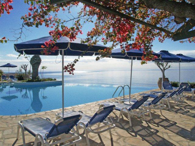 Club Atlantica Sungarden Beach Hotel