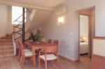 El Pinaret Apartments Picture 1