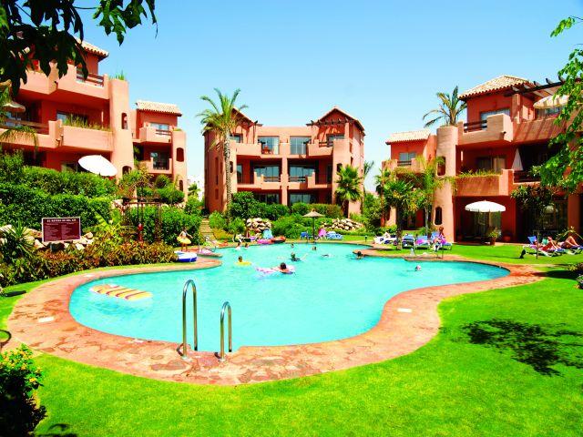 El Retiro de Bel Air Apartments