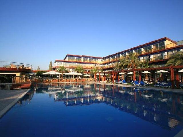 Ocean Blue Hotel