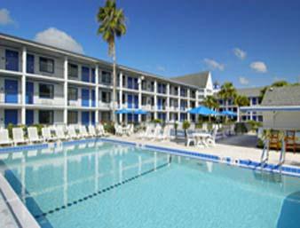 Howard Johnson Maingate East Hotel