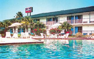 Howard Johnson Maingate East Hotel