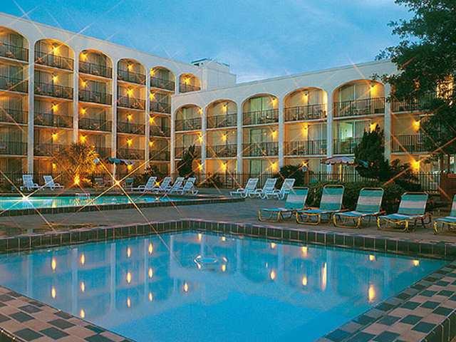 Westgate Towers Hotel