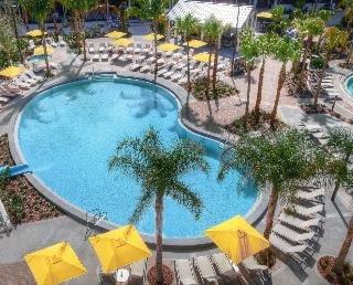 Sheraton Safari Resort