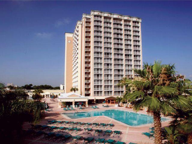 Royal Plaza