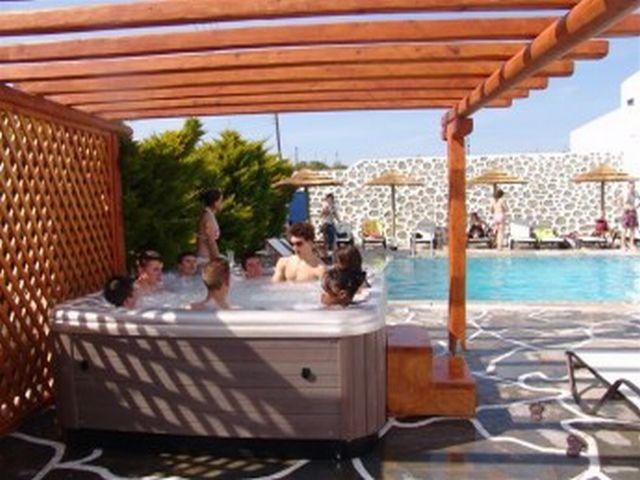 Aeolos Hotel