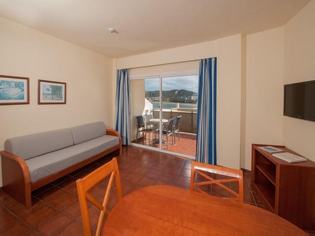 THB Bahia Aparthotel