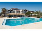 Bay Hotel and Suites Picture 1