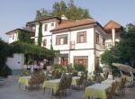 Karyatit Special Hotel