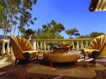 Ruby Red Regal Hotel Picture 4