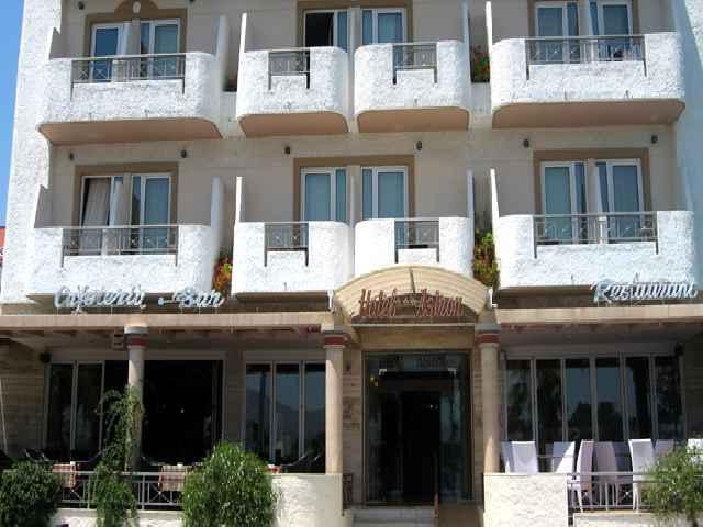Astron Hotel