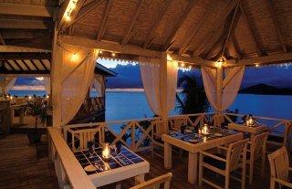 Cocos Hotel