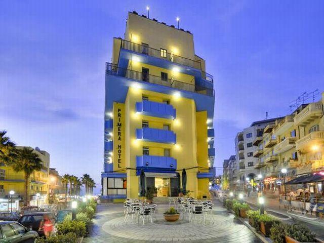 Primera Hotel