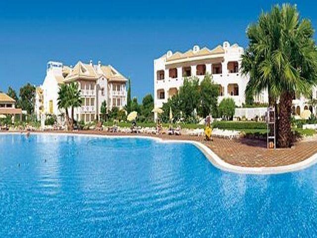golden club tavira