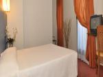 Executive Hotel Picture 2