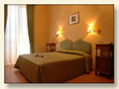 Fiori Hotel