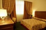 Sunrise Hotel Picture 4