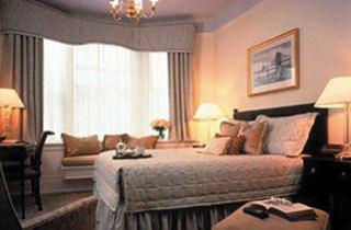 Algonquin Hotel