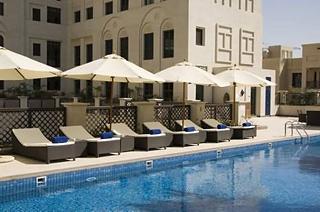 Al Manzil Hotel