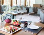 Jebel Ali Golf & Palm Tree Court Spa Hotel Picture 1