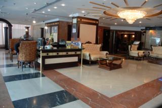 Versailles Hotel