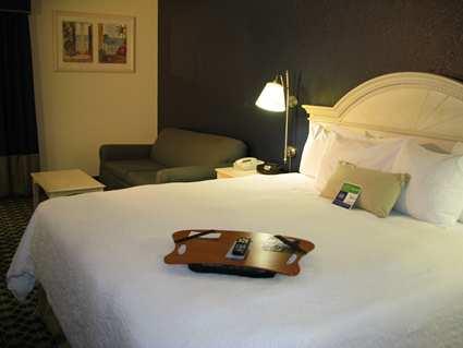 Hampton Inn South Of Universal Hotel