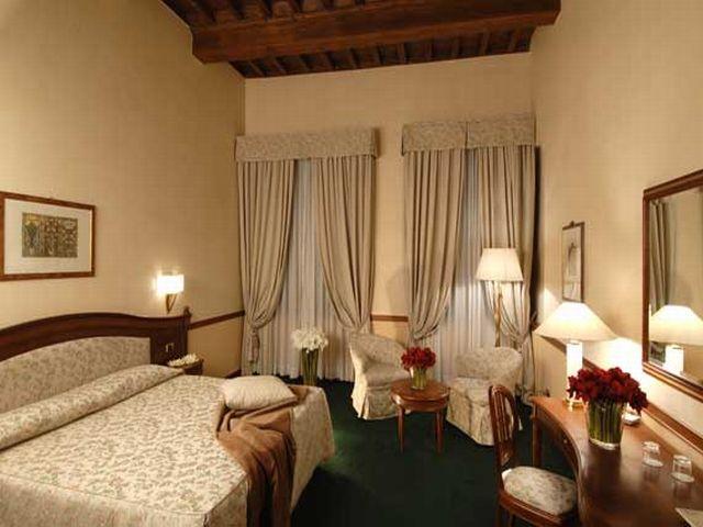 Degli Orafi Hotel