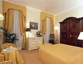 Residenza D'Epoca Antica Torre Di Via Tornabuoni Hotel
