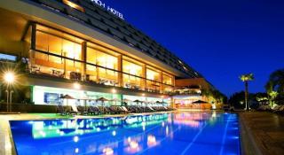 Book Amathus Beach Hotel online