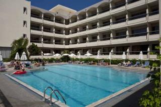Book Lomeniz Hotel online