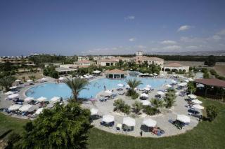 Book Avanti Village Apartments online