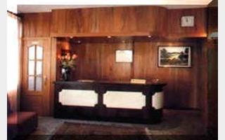 Book Santa Ana Hotel online