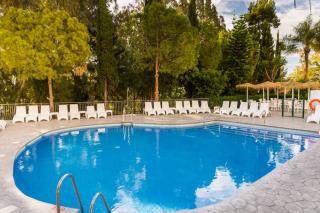 Book Roc Costa Park Suites online