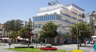 Book Elegance Adriano Hotel online