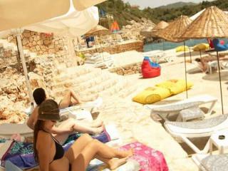 Book Hera Hotel online