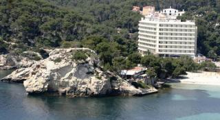 Book Audax Spa and Wellness Hotel online