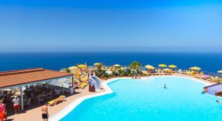 Book Riosol Aparthotel online
